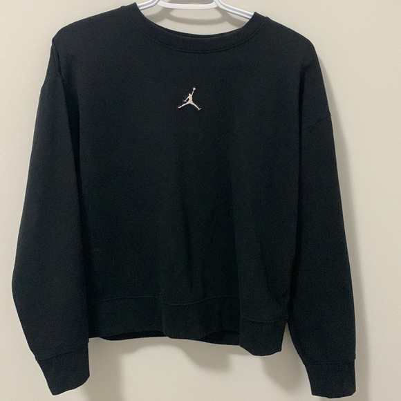 Black jordan sweatshirt - Picture 1 of 1
